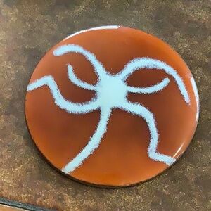 vintage enamel copper brooch 21/2 in diam